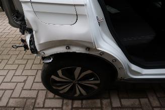 Volkswagen T-Cross 1.0 TSI Life picture 11