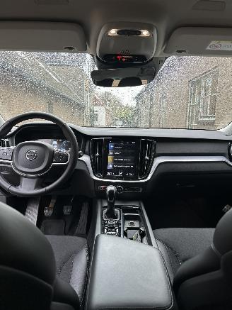 Volvo V-60 2.0 D3 Momentum pro picture 10