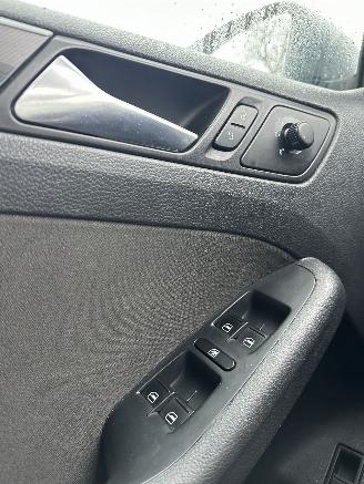 Volkswagen Jetta 1.2 TSI Comfortline picture 9