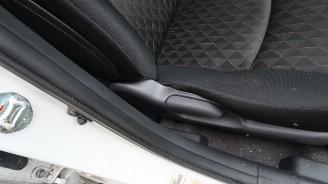 Mitsubishi Space-star Mitsubishi Space Star 1.2 Cool+ picture 22