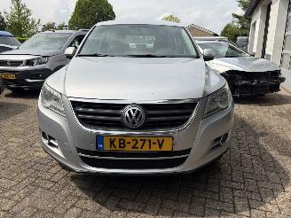 krockskadad bil auto Volkswagen Tiguan Benzine 2008/2