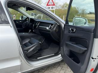 Volvo Xc-60 T4 AUTOMAAT. TREKHAAK | NAVI | KLIMA | LEER | CAMERA | picture 21