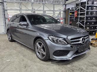 Vaurioauto  passenger cars Mercedes C-klasse c 180 BlueTEC amg line 2018/2