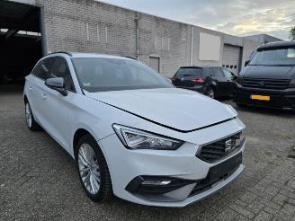 Seat Leon FR 1.4 eTSI Hybrid Sportstourer Memory Led Navi Camera Leder 27gr.! picture 6