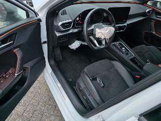 Seat Leon 1.4 eTSI FR Sportstourer Hybride Alcantara Keyless Memory Led Navi Camera Leder 27 gr.! picture 10