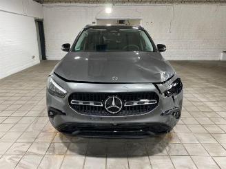 Mercedes GLA 200 Progressive Advanced PANO/KAM/NAVI picture 5