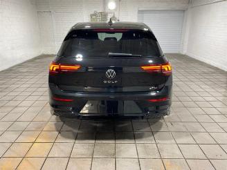 Volkswagen Golf 1.5 eTSI R-Line PANO/KAM/NAVI picture 10