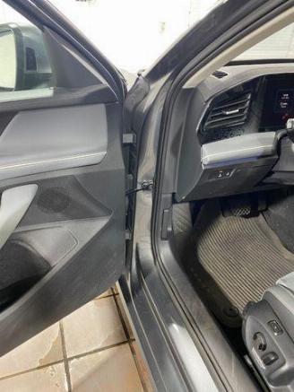 Volkswagen Passat Variant 2.0 TDI DSG Business HUD/AHK/SH picture 15
