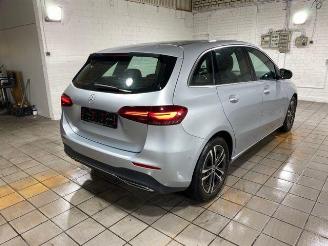 Avarii autoturisme Mercedes B-klasse  2025/6