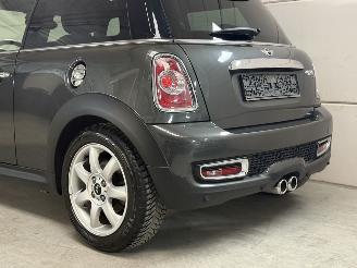 Mini Cooper S 1.6 Unieke Km stand Pano Cruise Leder Navi Clima picture 19