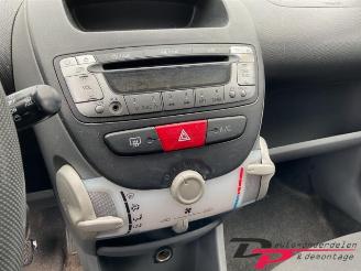 Toyota Aygo Aygo (B10), Hatchback, 2005 / 2014 1.0 12V VVT-i picture 10