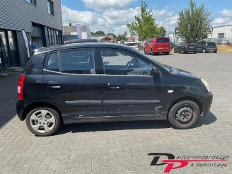 Kia Picanto Picanto (BA), Hatchback, 2004 / 2011 1.0 12V picture 4