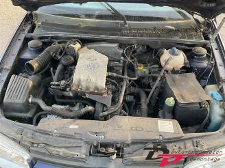 Volkswagen Golf Golf III Cabrio Restyling (1E7), Cabrio, 1998 / 2002 2.0 picture 7