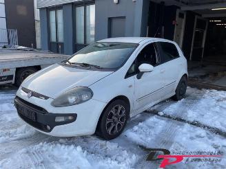 Coche siniestrado Fiat Punto Punto Evo (199), Hatchback, 2009 / 2012 1.3 JTD Multijet 85 16V Euro 5 2011/9