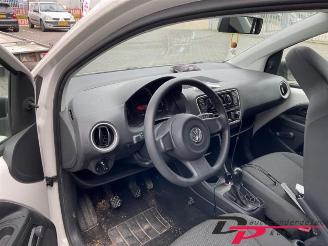 Volkswagen Up! Up! (121), Hatchback, 2011 1.0 12V 60 picture 14