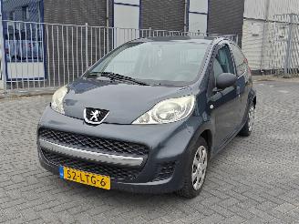  Peugeot 107  2010/6