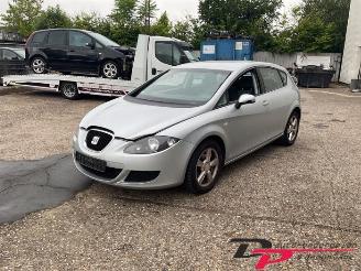 Coche siniestrado Seat Leon Leon (1P1), Hatchback 5-drs, 2005 / 2013 1.6 2007/1