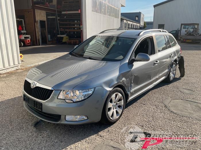 Skoda Superb Superb Combi (3TAC/TAF), Combi, 2009 / 2015 1.4 TSI 16V