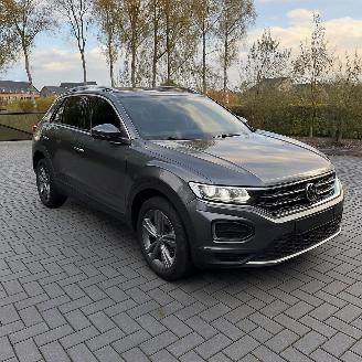 skadebil auto Volkswagen T-Roc Volkswagen T-Roc Camera AHK ACC DCC Massage VOL 2024/2