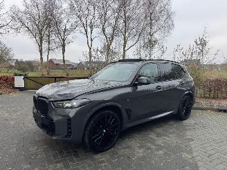  BMW X5 X5 40d xDrive M Sport Panorama HUD 360view Trekhaak VOL VOL 2024/1