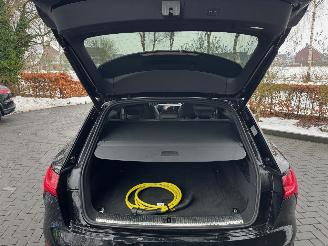 Audi E-tron Audi E-tron 55 Quattro S line Leder Trekhaak Camera VOL ! picture 21