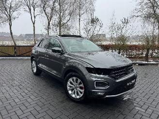 Schadeauto Volkswagen T-Roc T-Roc 2.0 TSI DSG 4Motion Sport PANO ACC Leer VOL!! 2019/1