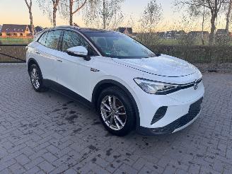 Vaurioauto  passenger cars Volkswagen ID.4 Volkswagen ID.4 Pro Performance 150 kW Trekhaak 82kWh ACC LED 2022/7