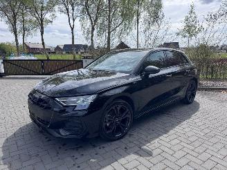 skadebil auto Audi A3 Audi A3 Sportback 35TFSI 2x S line Leder Camera SONOS 2025/5