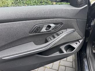 BMW 3-serie M340i 3 Touring M340 i xDrive PANO Trekhaak HUD VOLLL picture 25