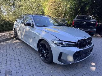 BMW 3-serie BMW 330e Touring M Sport PANORAMA HUD AHK Nardogrey VOL VOL picture 26