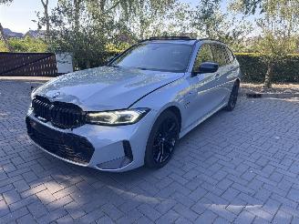 BMW 3-serie BMW 330e Touring M Sport PANORAMA HUD AHK Nardogrey VOL VOL picture 17