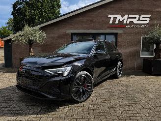 Vaurioauto  passenger cars Audi Q8 Q8 e-tron 55 Quattro S line PANORAMADAK HUD VOLL 2024/4