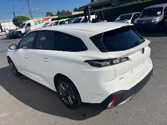 skadebil auto Peugeot 308  2022/9