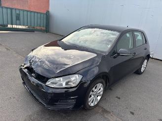 Volkswagen Golf  picture 3