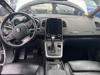 Renault Mégane Scénic INITIALE picture 8