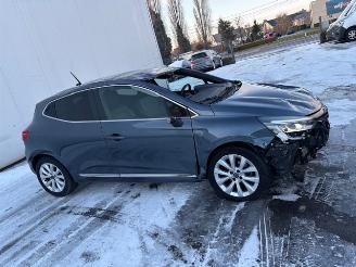 Renault Clio  picture 4