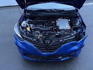 Renault Clio ETECH HYBRID picture 7