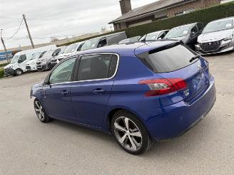 Peugeot 308  picture 2