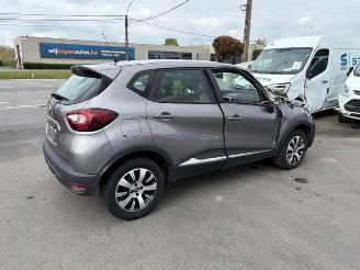 Renault Captur  picture 3