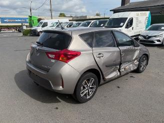 Damaged car Toyota Auris  2015/5