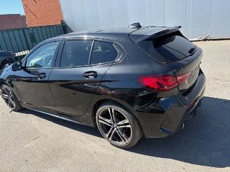 Vaurioauto  passenger cars BMW 1-serie M- LINE AUTOMAAT 2021/6
