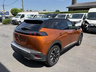 Vaurioauto  passenger cars Peugeot 2008 GT LINE 2020/1