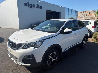 Schadeauto Peugeot 3008  2016/10