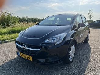 krockskadad bil auto Opel Corsa 1.4 Edition 2018/5