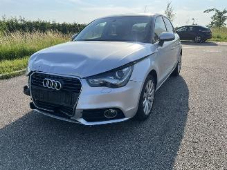 krockskadad bil auto Audi A1 1.4 TFSI PRO LINE S 2013/3