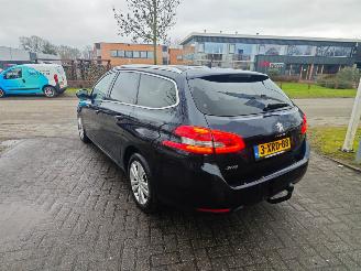 Peugeot 308 1.2 e-thp bleu lion ex. mooie auto lichte schade ijdbaar picture 6