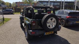 Jeep Wrangler 3.8 V6 Automaat 4x4 Sahara Edition 148dkm Leuke auto! picture 5