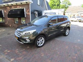  Ford Kuga Ford Kuga, 1.5 EcoBoost lekke koppakking 2017 2017/1