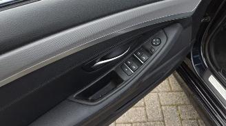 BMW 5-serie Touring 520i High Executive M-sport Leer Pano supermooie auto picture 15