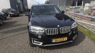 Schadeauto BMW X5 XDRIVE30D Heads Up Harman Kardon 2015/1
